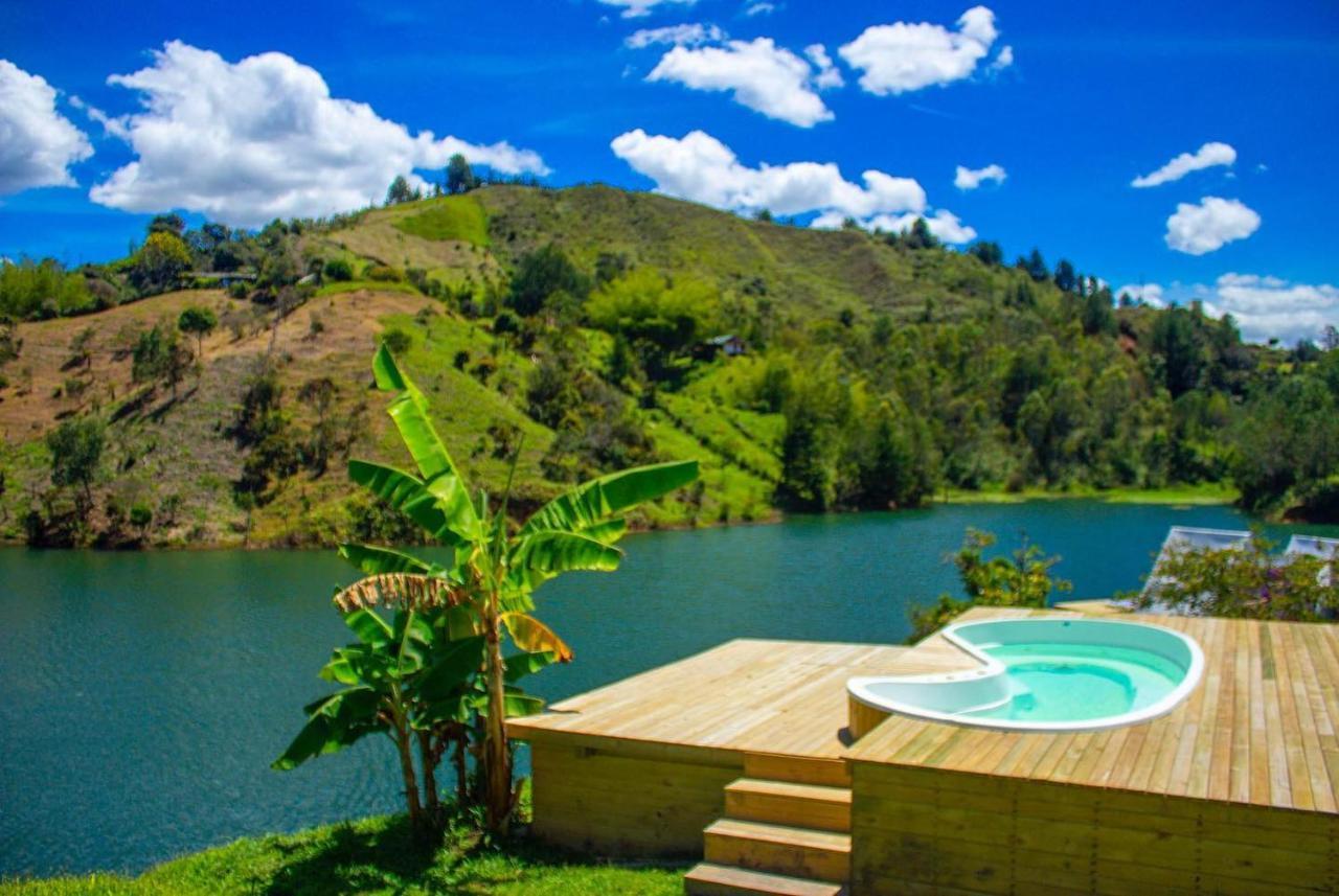Aw Guatape Glamping Resort Exteriör bild