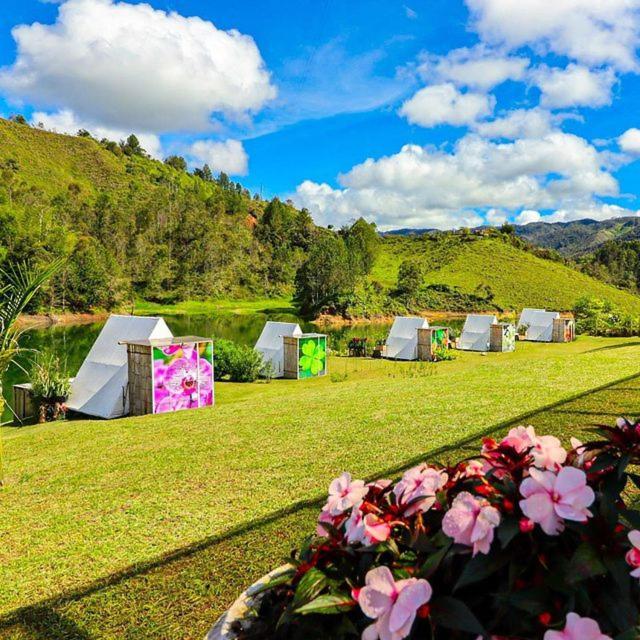 Aw Guatape Glamping Resort Exteriör bild