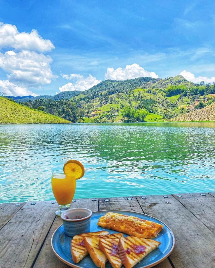 Aw Guatape Glamping Resort Exteriör bild