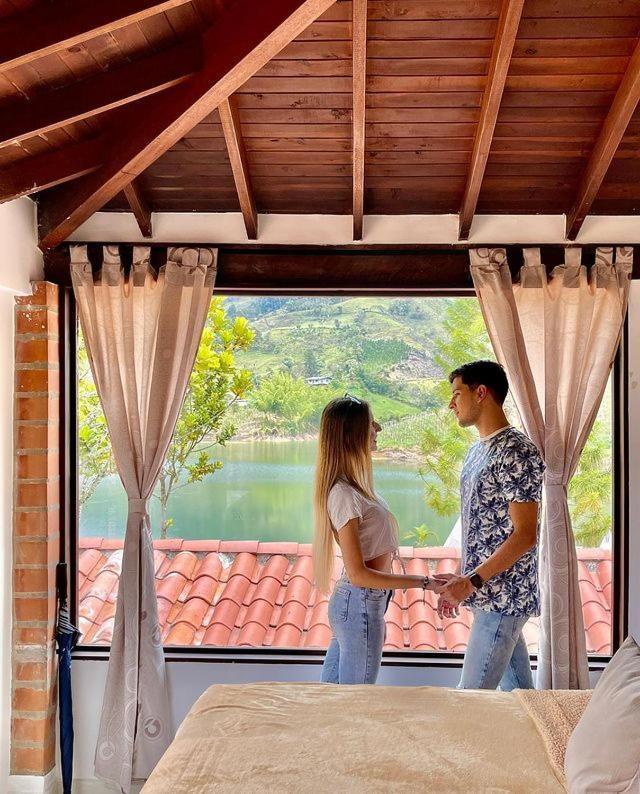 Aw Guatape Glamping Resort Exteriör bild